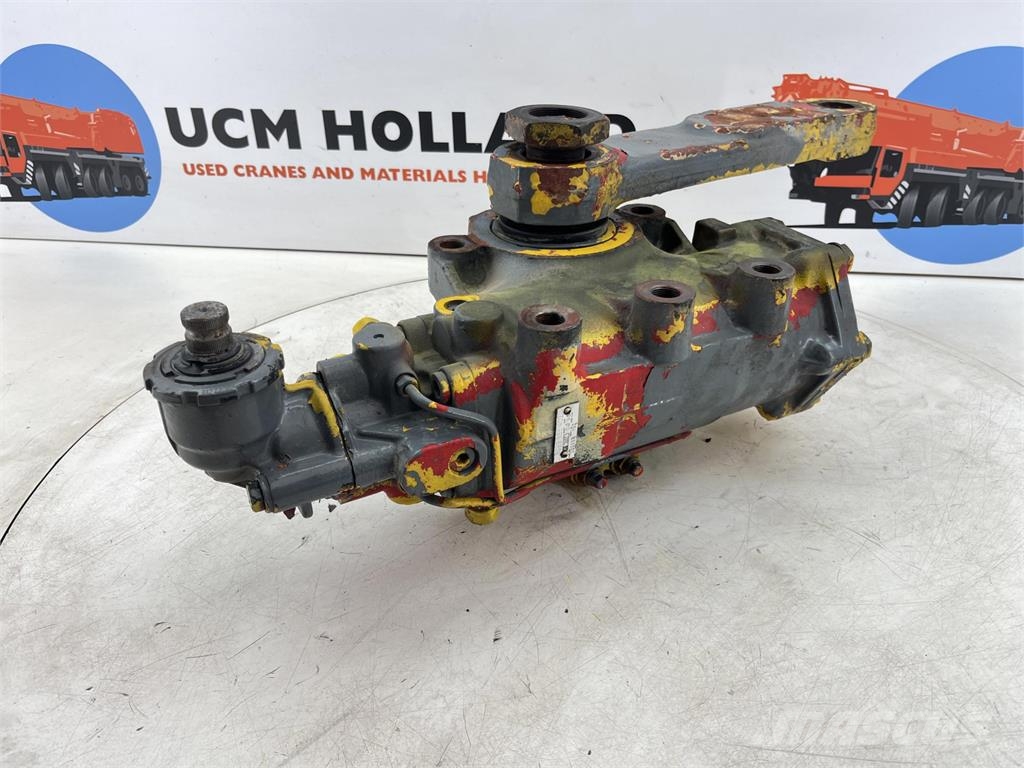 Grove GMK 3050 steering box 起重机配件设备