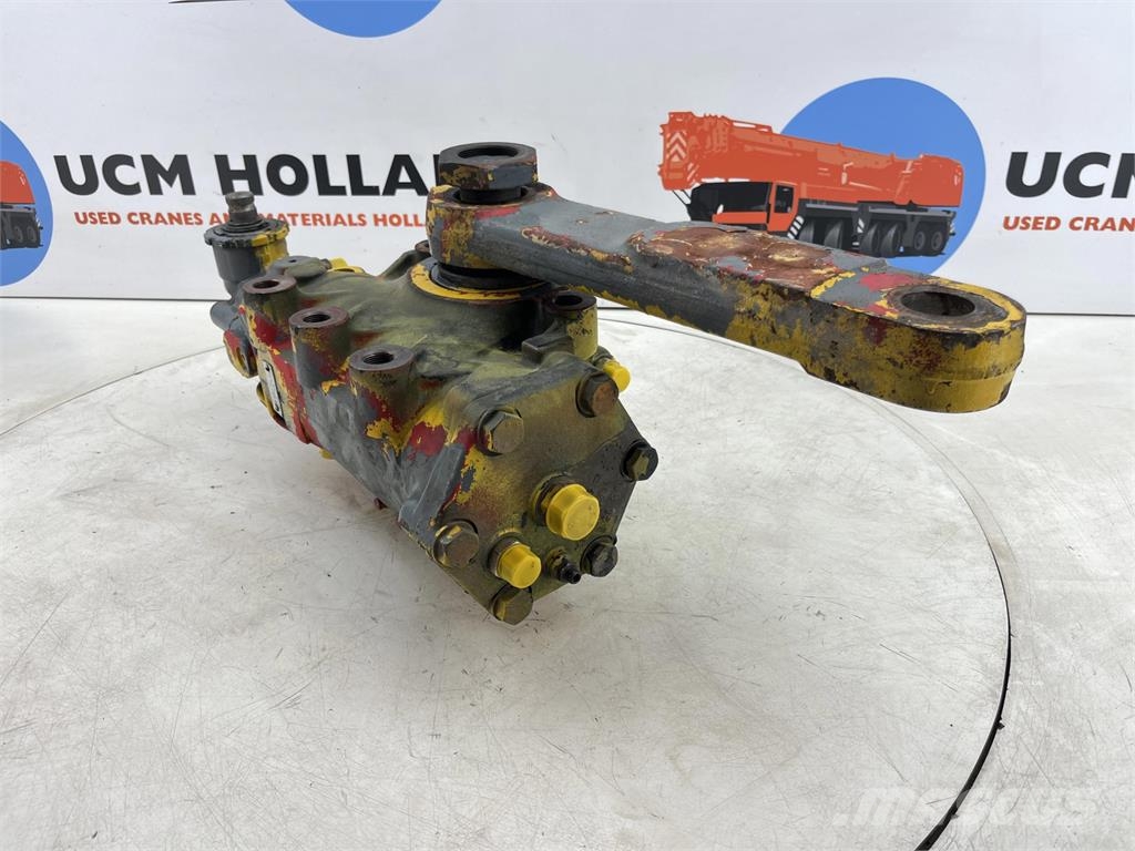 Grove GMK 3050 steering box 起重机配件设备