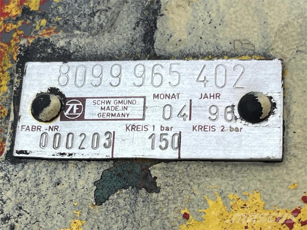 Grove GMK 3050 steering box 起重机配件设备