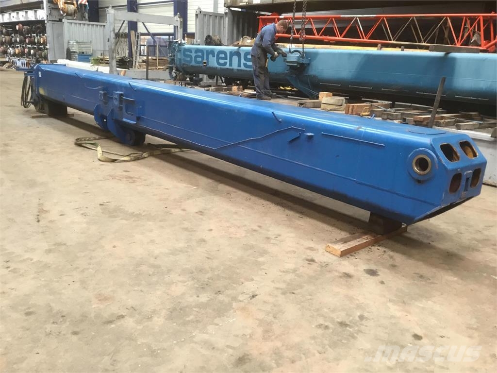 Grove GMK 3050 telescopic head section 4 Kranų dalys ir įranga