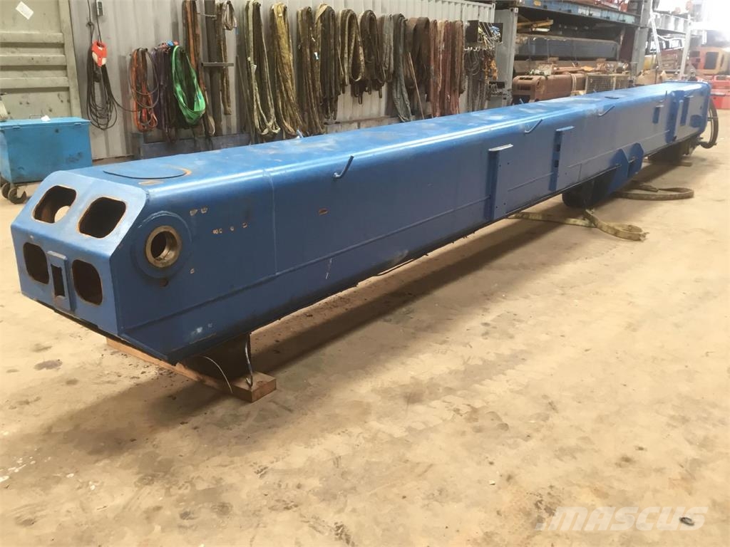 Grove GMK 3050 telescopic head section 4 Kranų dalys ir įranga