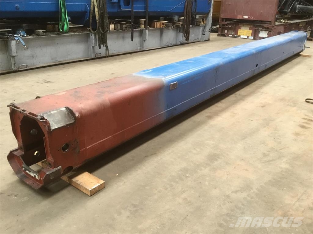 Grove GMK 3050 telescopic section 2 起重机配件设备