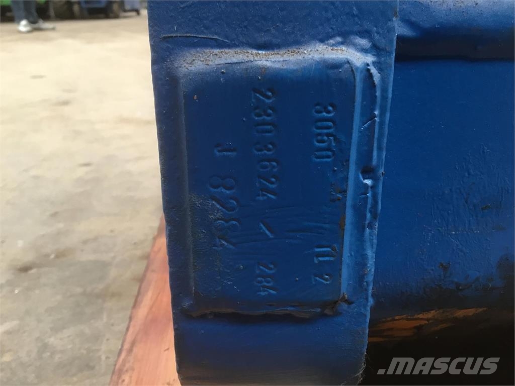 Grove GMK 3050 telescopic section 2 起重机配件设备