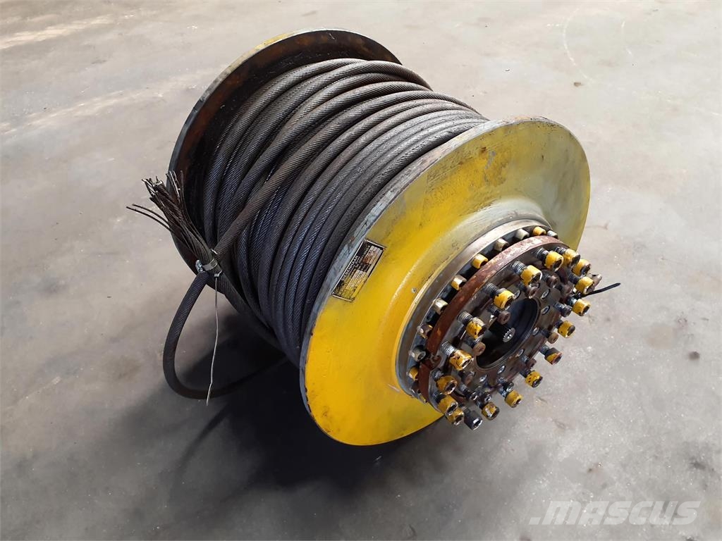 Grove GMK 3050 winch complete with brake 起重机配件设备