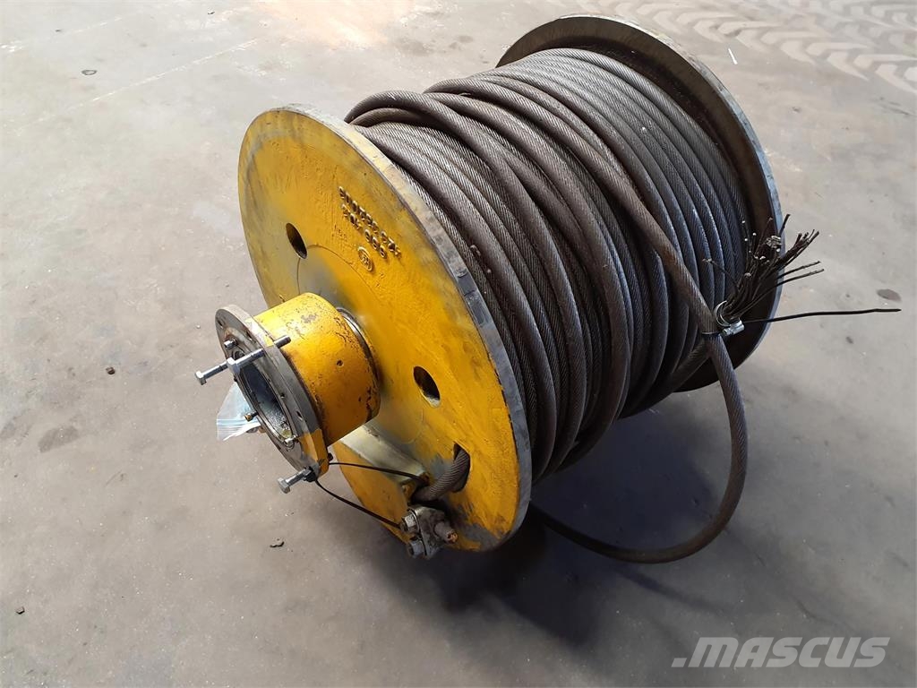 Grove GMK 3050 winch complete with brake 起重机配件设备