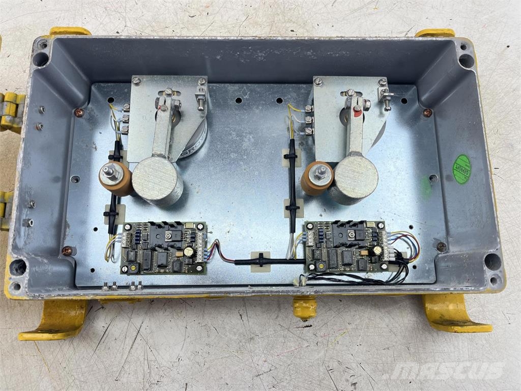 Grove GMK 3055 angular unit Piezas y equipos para grúas