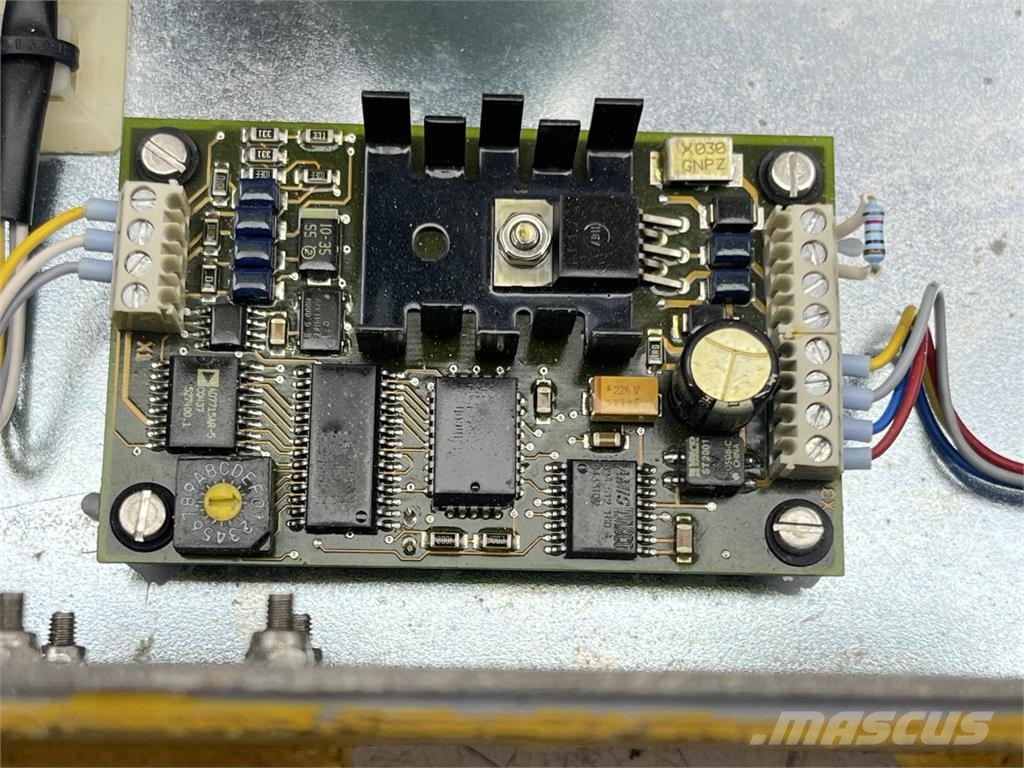 Grove GMK 3055 angular unit Piezas y equipos para grúas