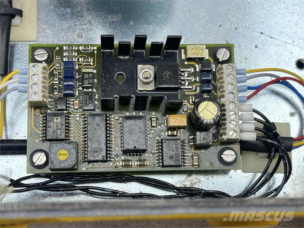Grove GMK 3055 angular unit Piezas y equipos para grúas