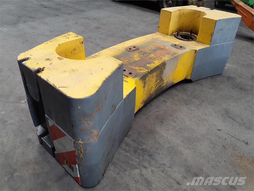 Grove GMK 3055 counterweight 6.6T Kranų dalys ir įranga