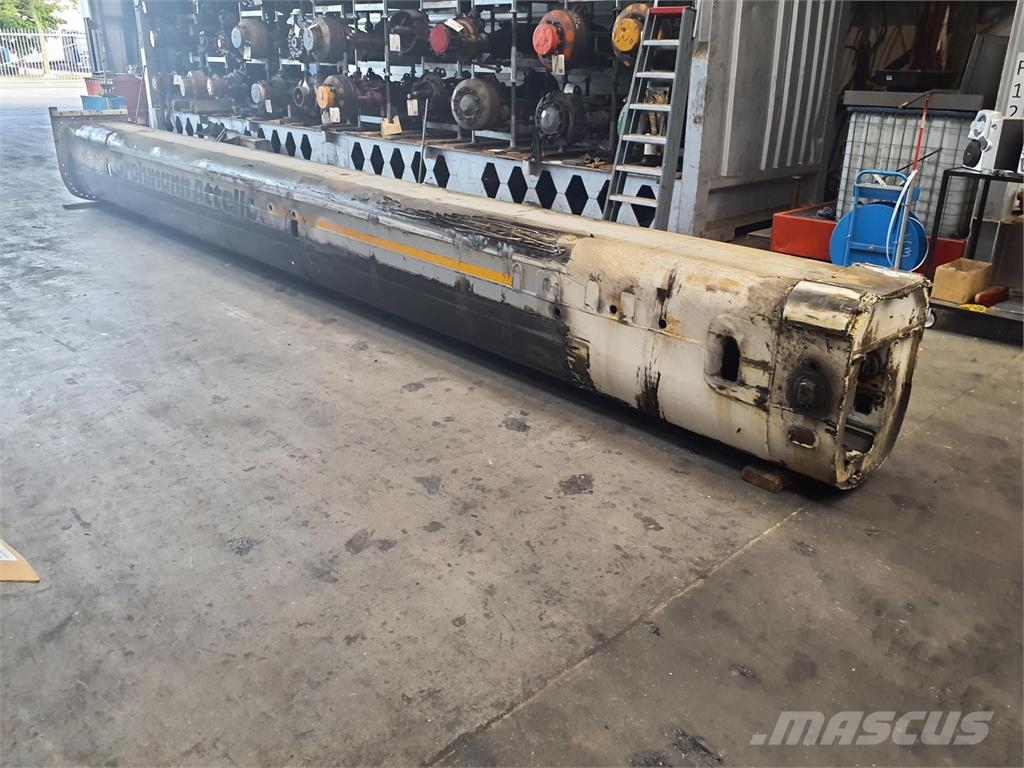 Grove GMK 3055 Telescopic section 1 Krandele og udstyr