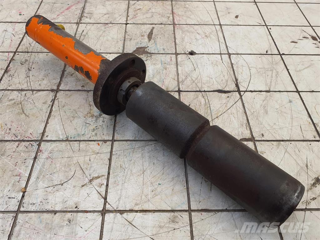 Grove GMK 3055 turn table locking Piezas y equipos para grúas