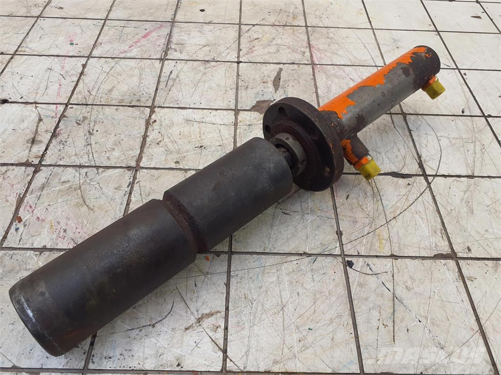 Grove GMK 3055 turn table locking Piezas y equipos para grúas