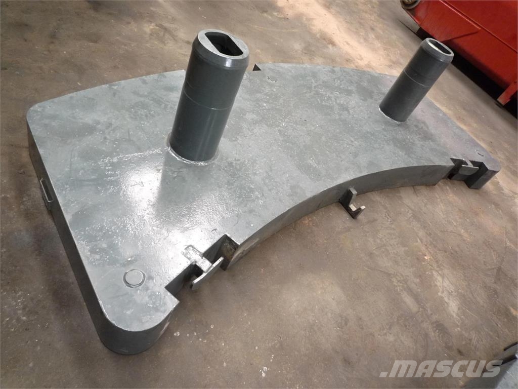 Grove GMK 4075 counterweight 3,3 ton Peças e equipamentos para guindastes