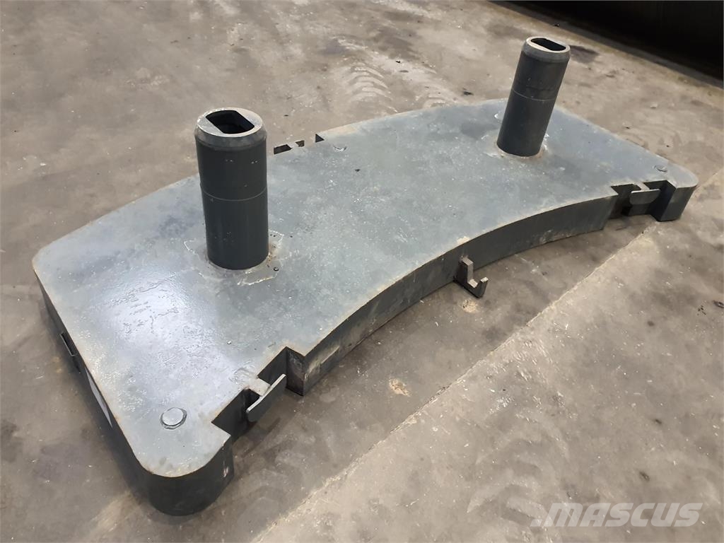 Grove GMK 4075 counterweight 3,3 ton Peças e equipamentos para guindastes