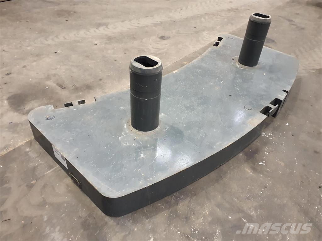Grove GMK 4075 counterweight 3,3 ton Peças e equipamentos para guindastes