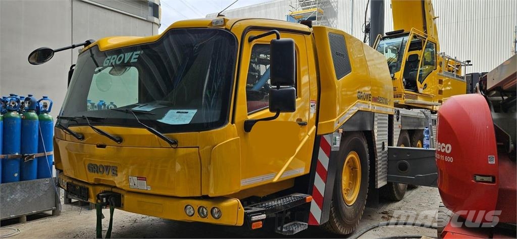 Grove GMK 5250 XL-1 All terrain cranes