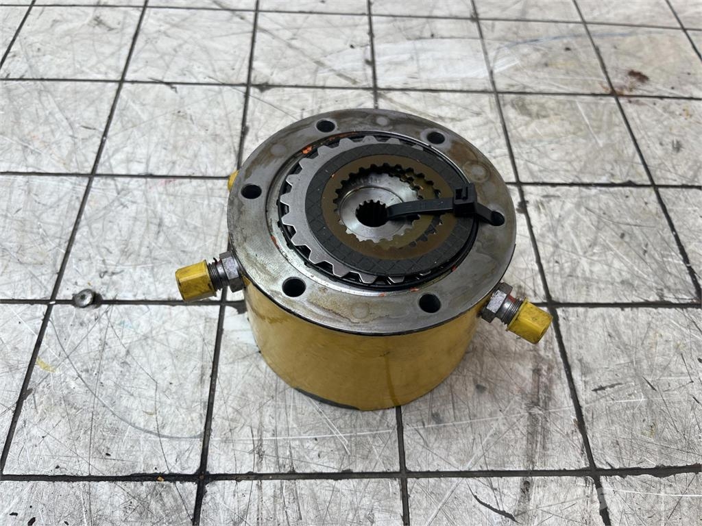 Grove GMK 6300 L multiple-disk brake Oprema i dijelovi za kranove