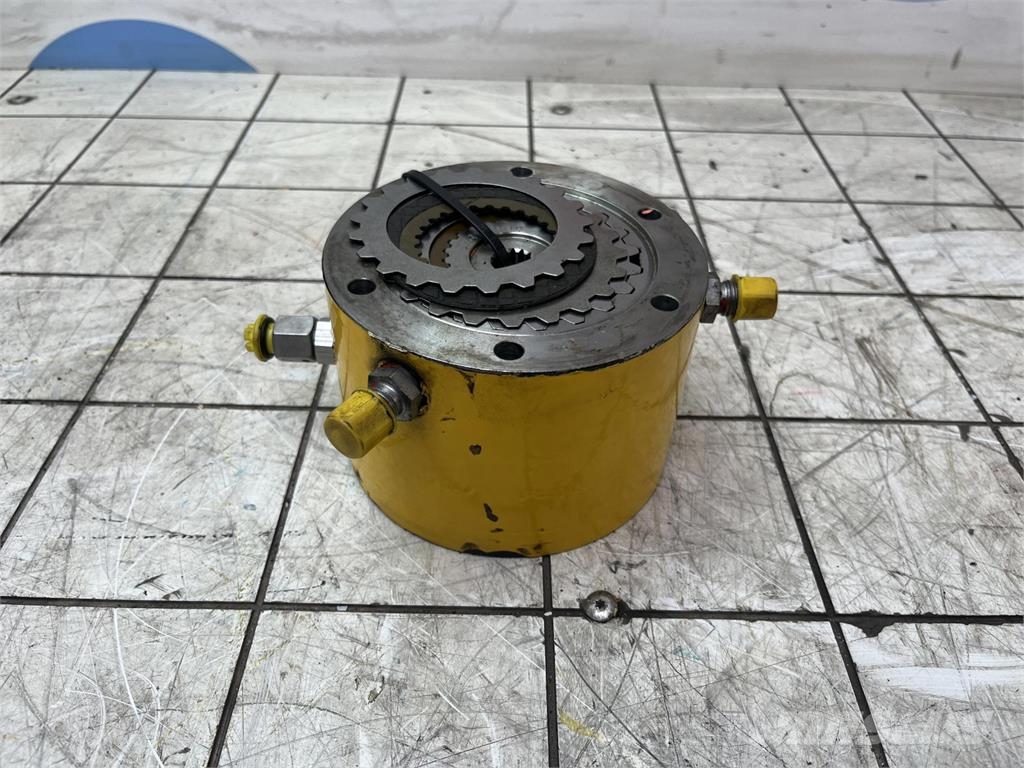 Grove GMK 6300L multiple-disk brake أجزاء ومعدات رافعات