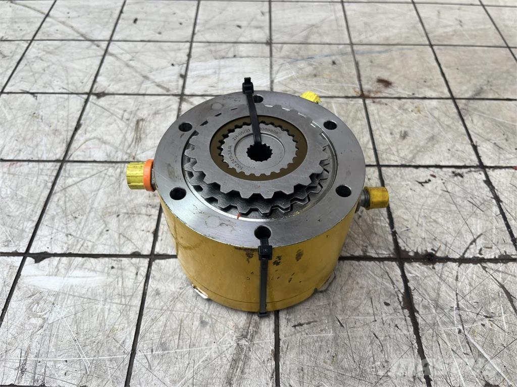 Grove GMK 6300L multiple-disk brake Oprema i dijelovi za kranove