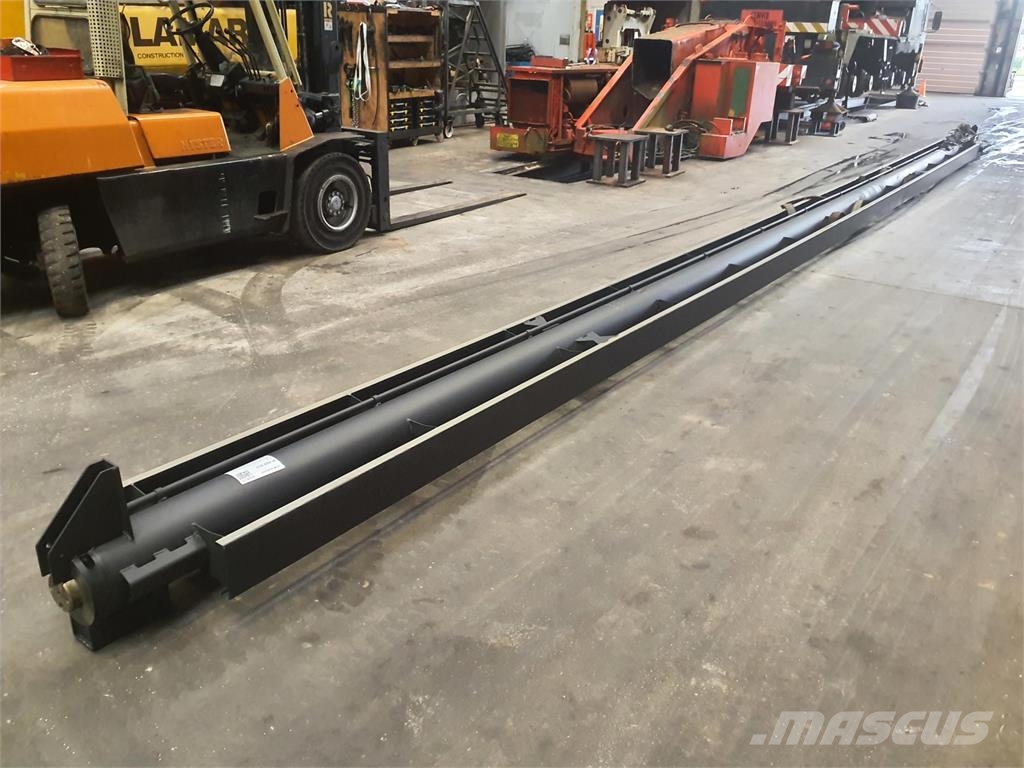 Grove GMK 6300L telescopic cylinder Oprema i dijelovi za kranove