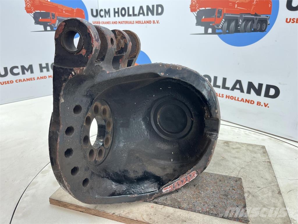 Grove GMK Steering knuckle 16 holes Axles