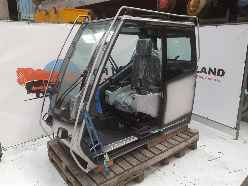 Grove GMK Upper Cabin Cabine en interieur