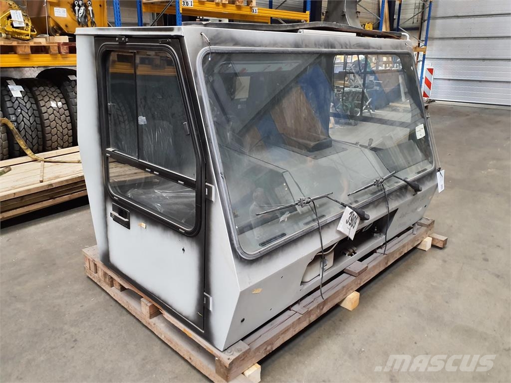 Grove Krupp KMK lower cabin Cabina