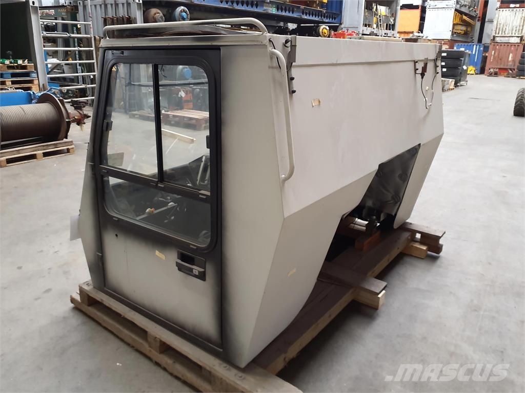 Grove Krupp KMK lower cabin Cabina