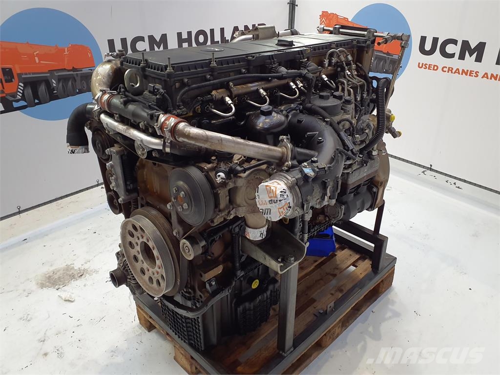Grove Mercedes OM 470LA engine Engines