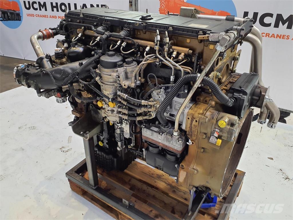 Grove Mercedes OM 470LA engine Engines