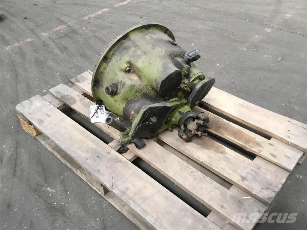 Grove RT 65S Gearbox C 272 5-4 Transmissão