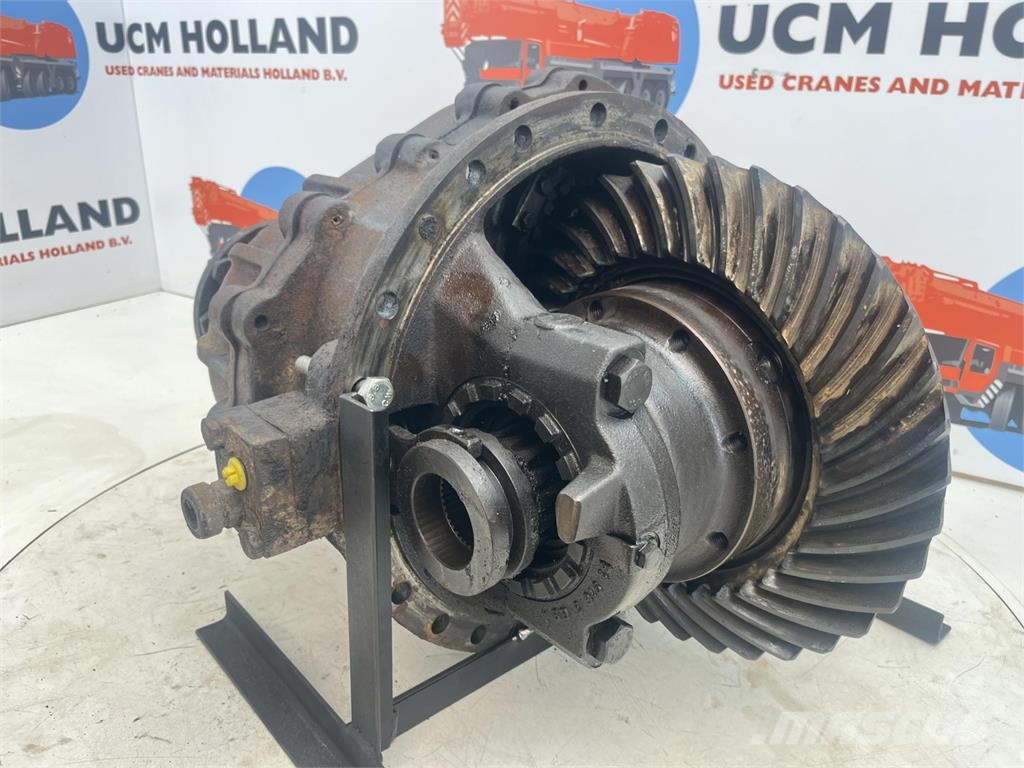 Kessler Mid differential 17x36 أجزاء ومعدات رافعات