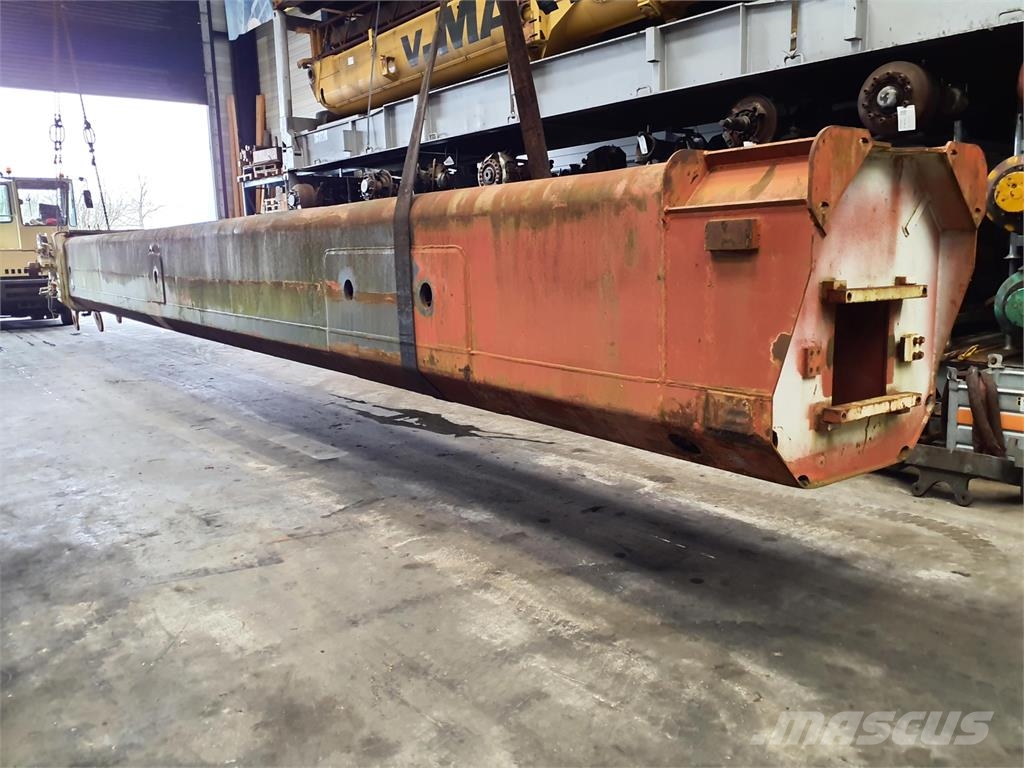 Krupp 350 tele section 1 Delovi i oprema za kran
