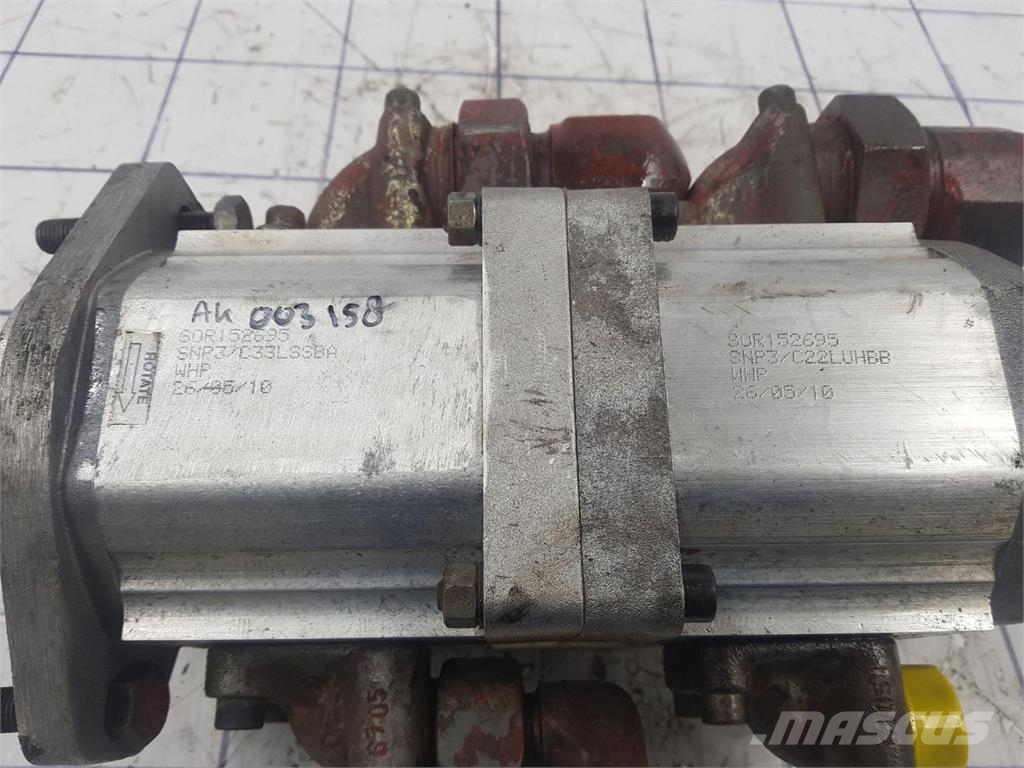 Krupp 70 GMT dual gear pump Delovi i oprema za kran