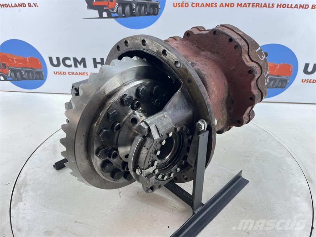 Krupp 70 GMT mid differential 13x35 axle 2 Delovi i oprema za kran