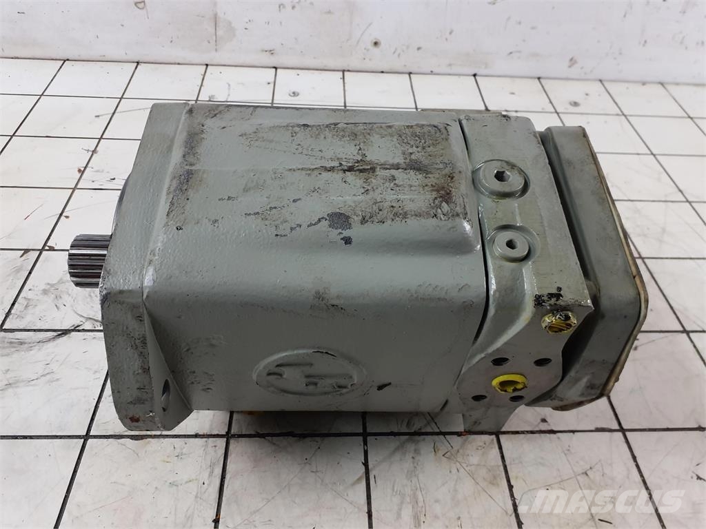 Krupp KMK 3045 / 4070 pump Hydromatik Delovi i oprema za kran