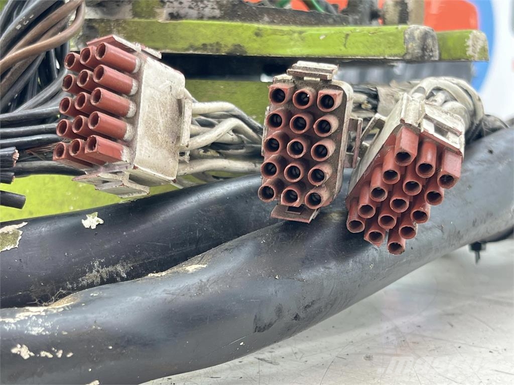 Krupp KMK 3045 Electric swivel Delovi i oprema za kran