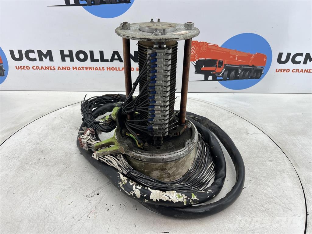 Krupp KMK 3045 Electric swivel Delovi i oprema za kran