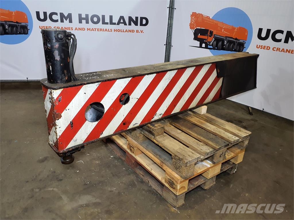 Krupp KMK 3045 outrigger beam complete Części do dźwigów oraz wyposażenie