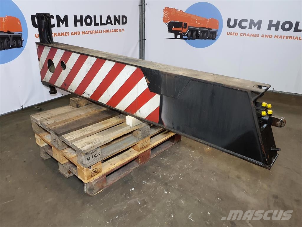 Krupp KMK 3045 outrigger beam complete Części do dźwigów oraz wyposażenie