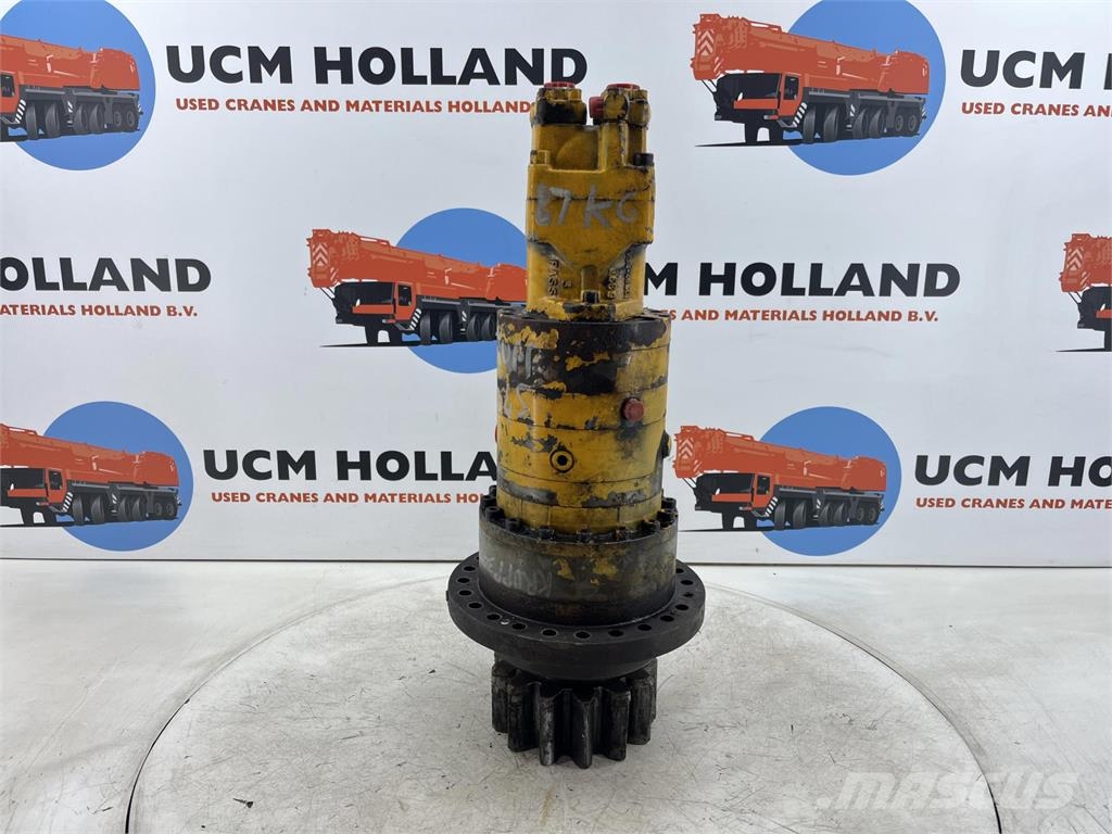Krupp KMK 3045 slewing gear أجزاء ومعدات رافعات