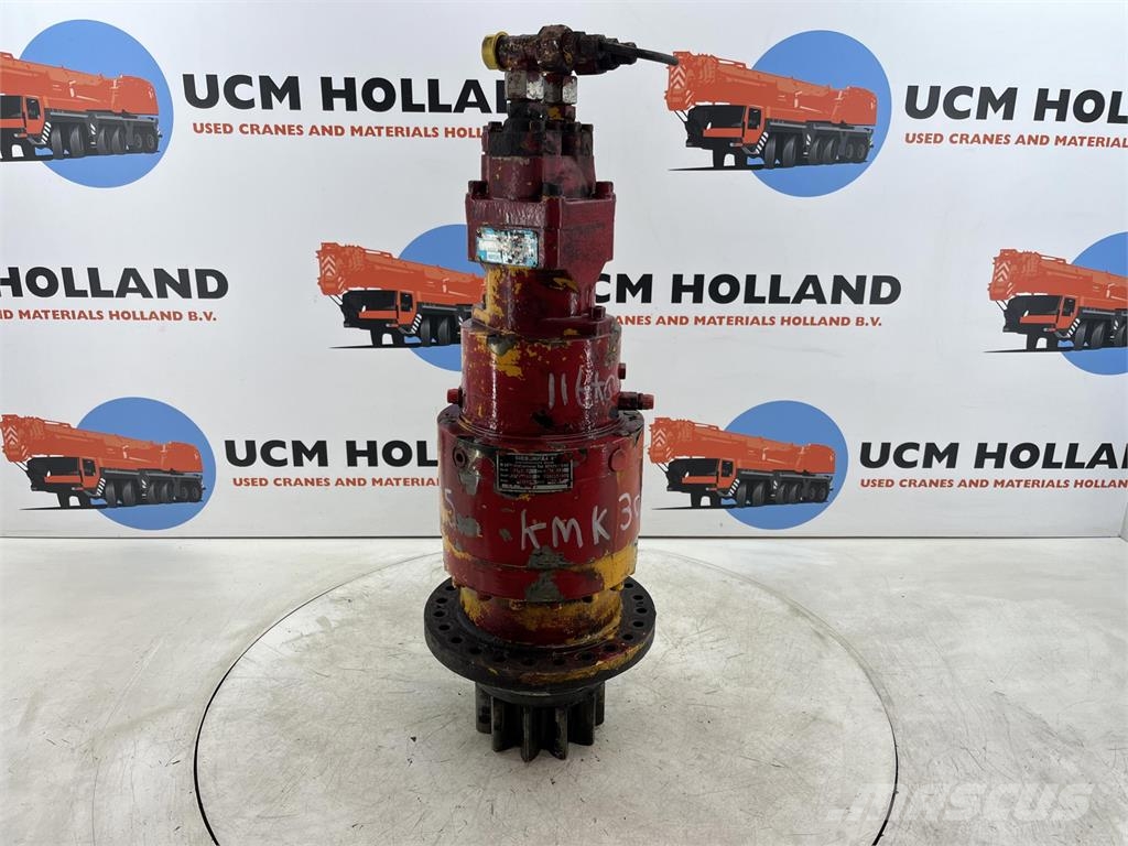 Krupp KMK 3045 slewing gear Delovi i oprema za kran