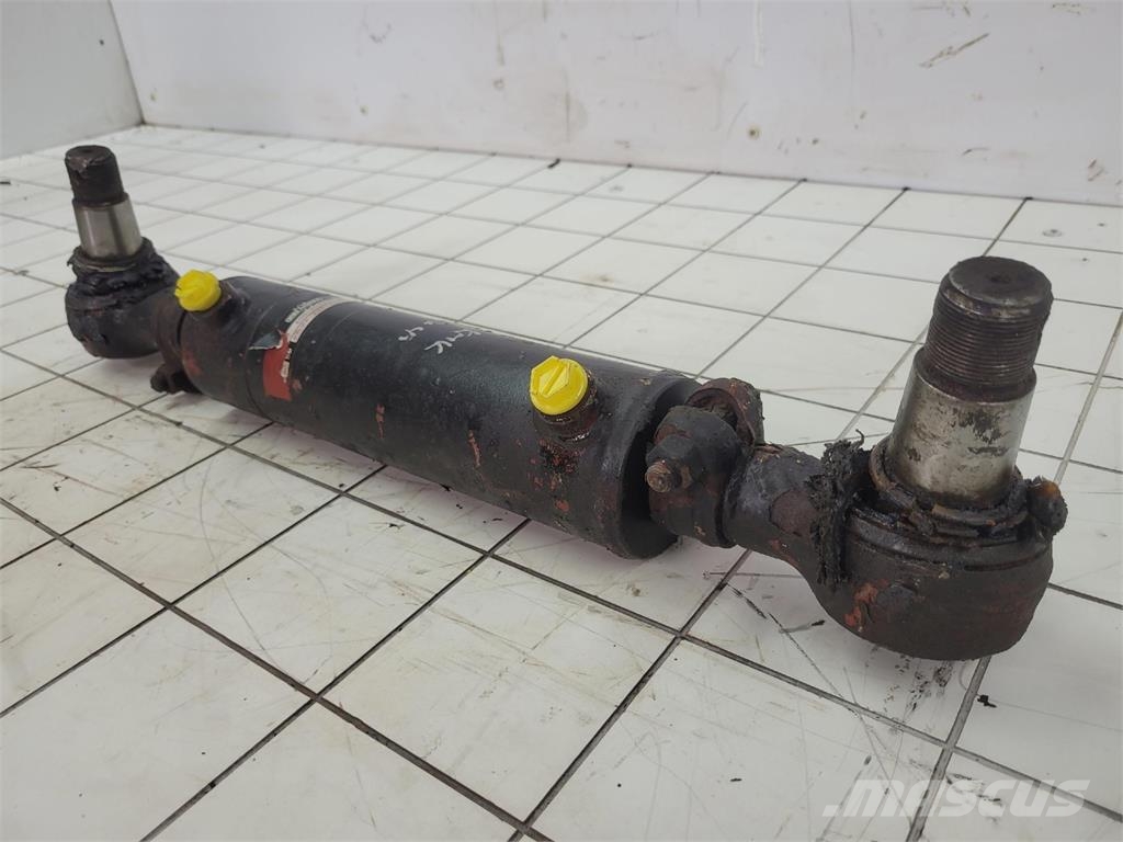Krupp KMK 3045 steering cylinder Krandele og udstyr