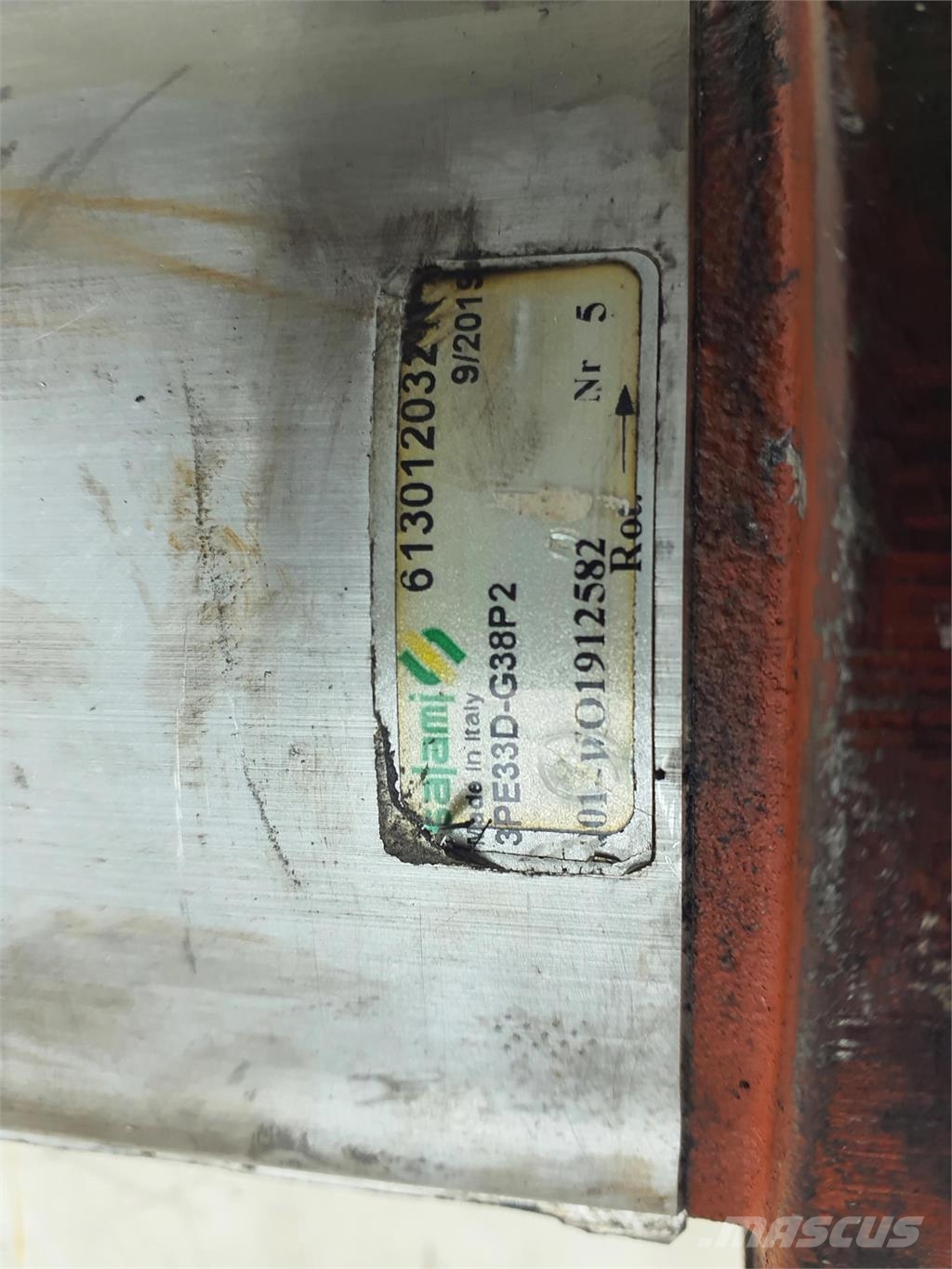 Krupp KMK 3050 dual gear pump Части и оборудване за кранове
