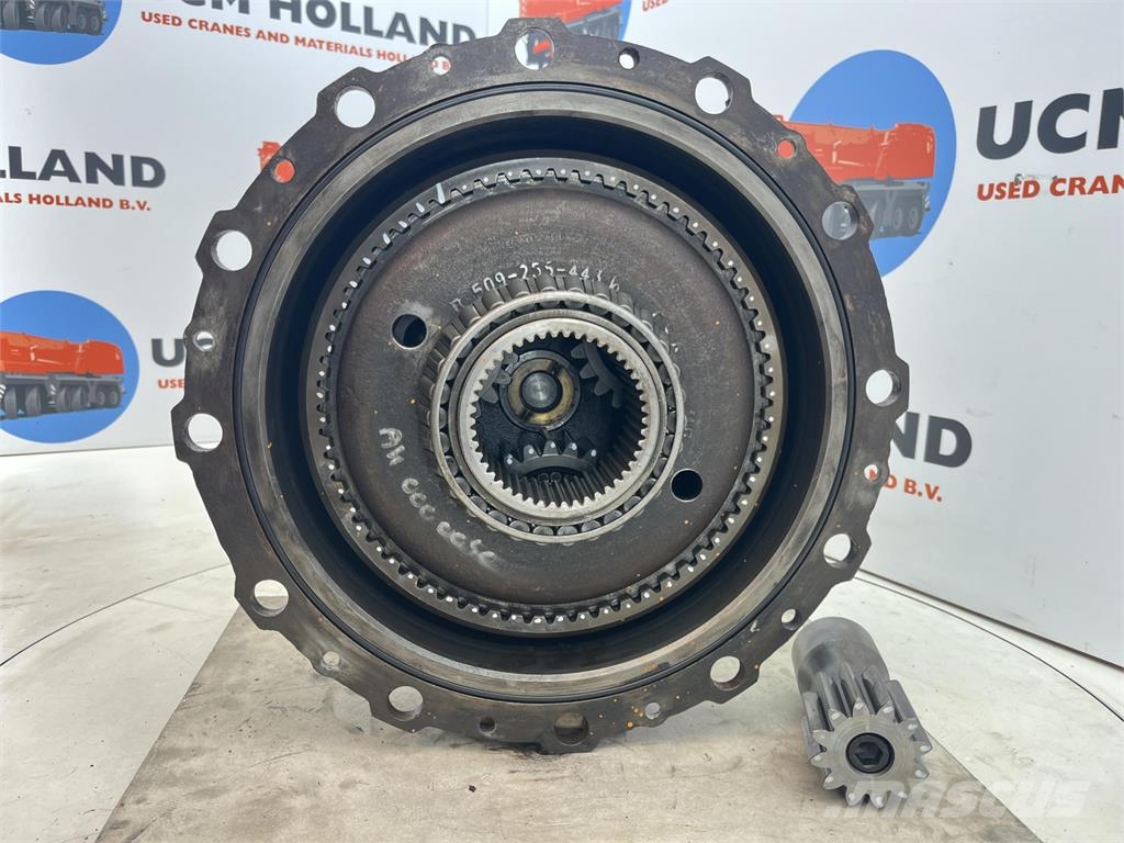 Krupp KMK 3050 planetary gear 12-23-60-34-3pl-H135-46 Ejes