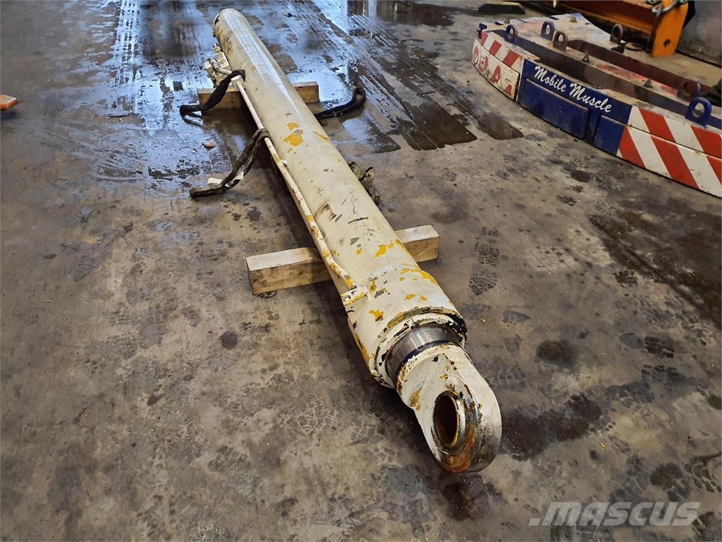Krupp KMK 4070 boom cylinder Krandele og udstyr