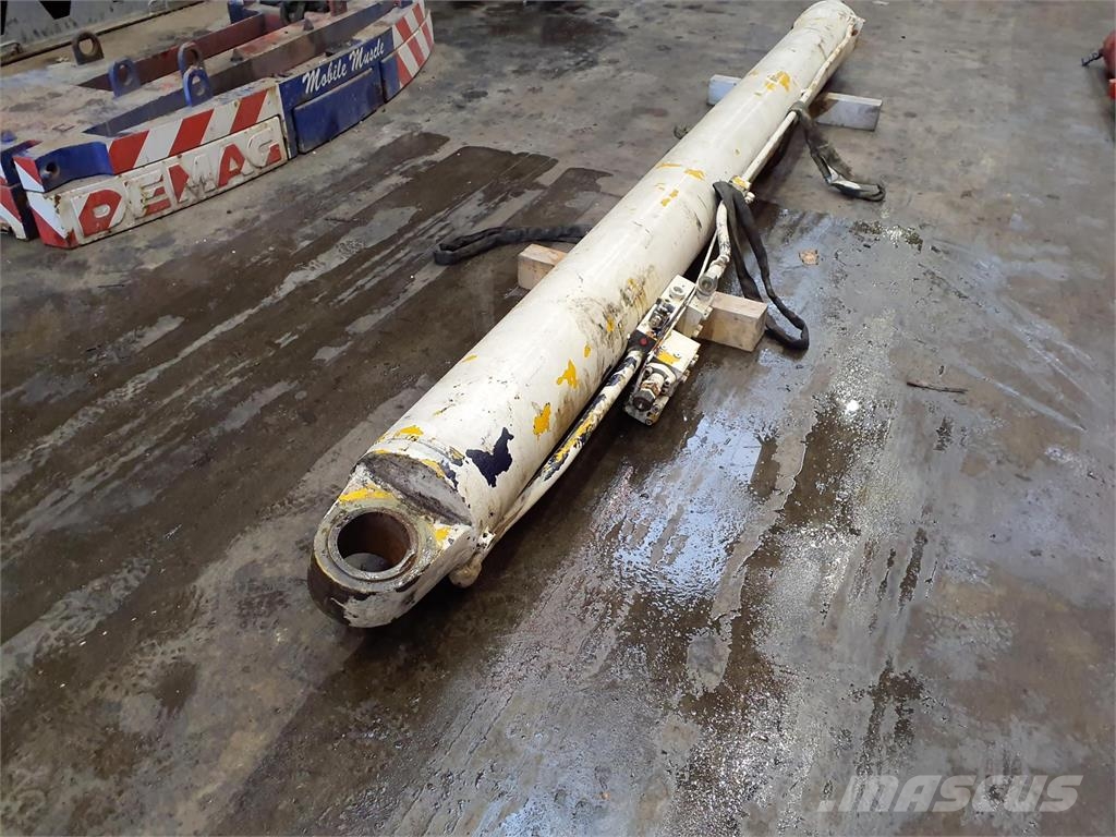Krupp KMK 4070 boom cylinder Krandele og udstyr