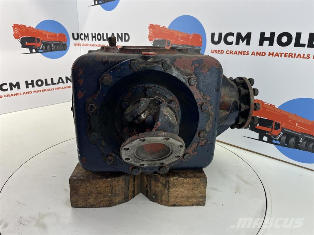 Krupp KMK 4070 diff box Части и оборудване за кранове