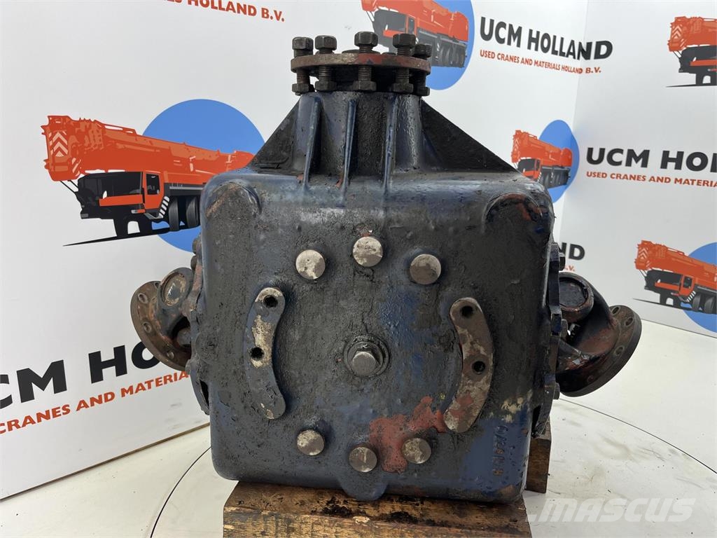 Krupp KMK 4070 diff box Части и оборудване за кранове