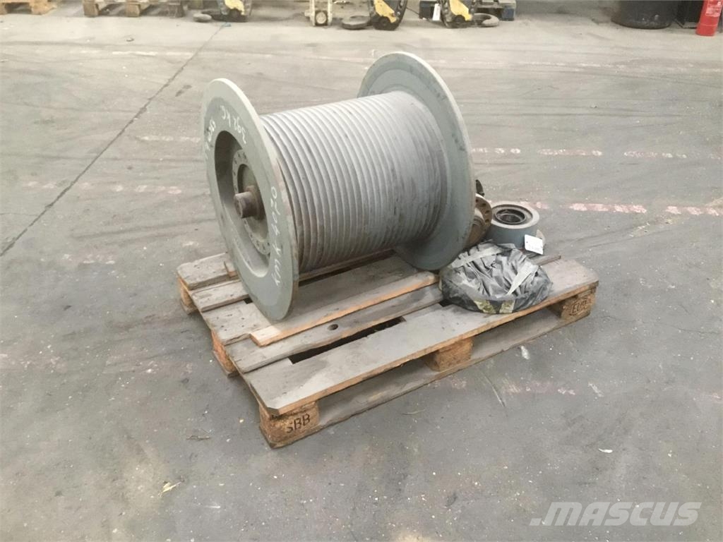 Krupp KMK 4070 winch Części do dźwigów oraz wyposażenie